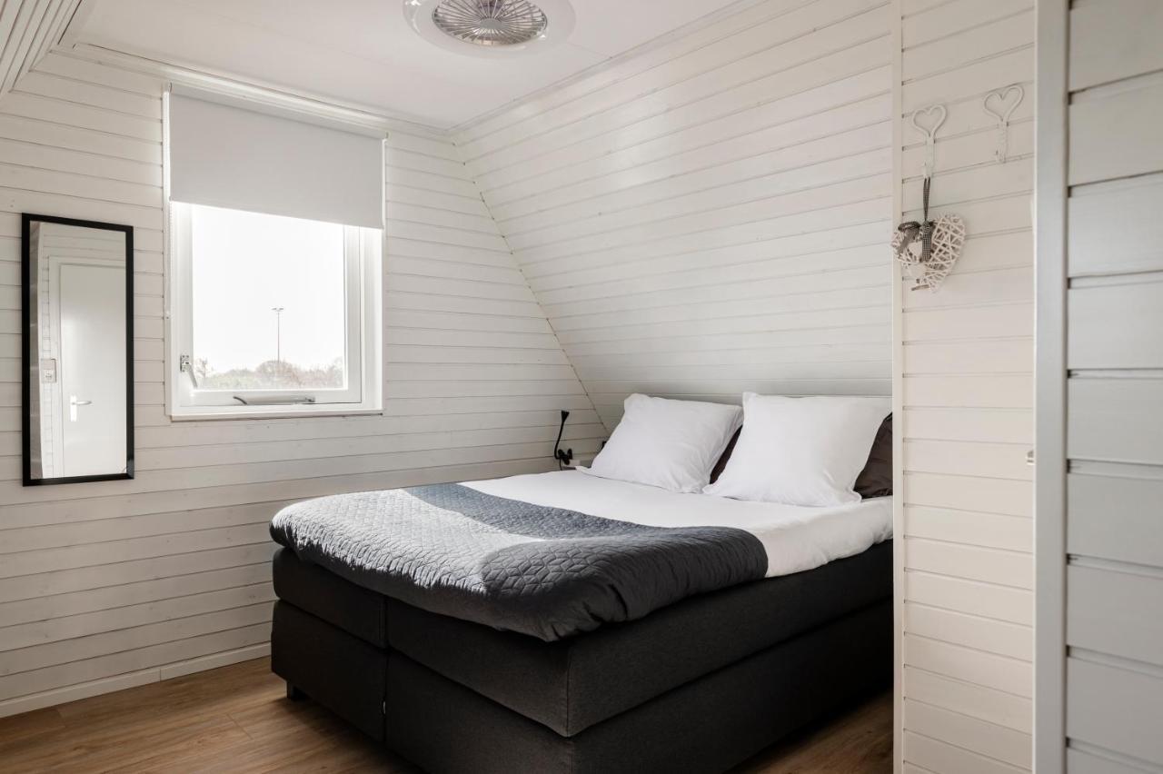 Strandhuis De Zeeparel Met Hottub Petten Eksteriør billede